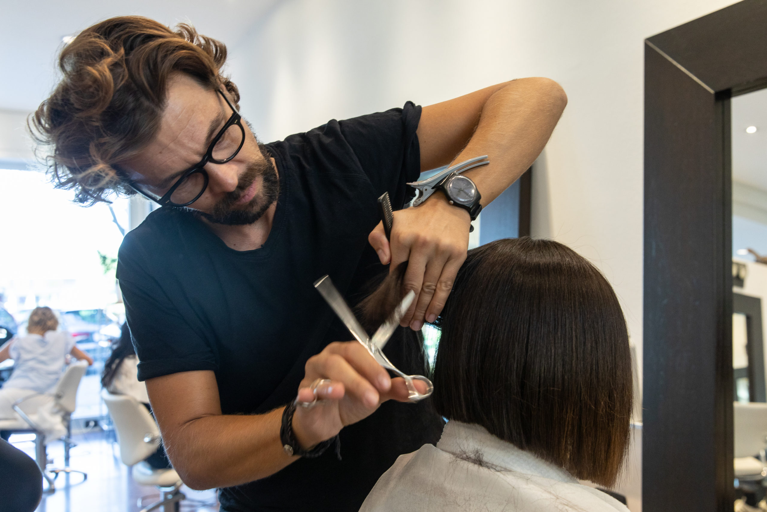 IVA parrucchieri: costi, obblighi e requisiti