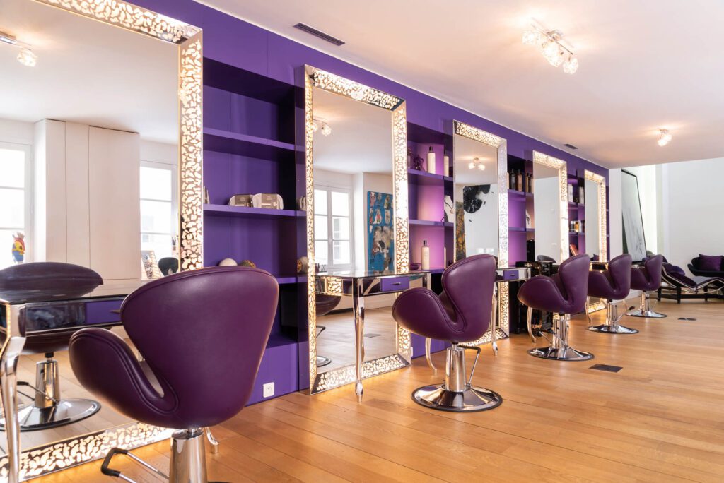 arredare salone parrucchiere moderno