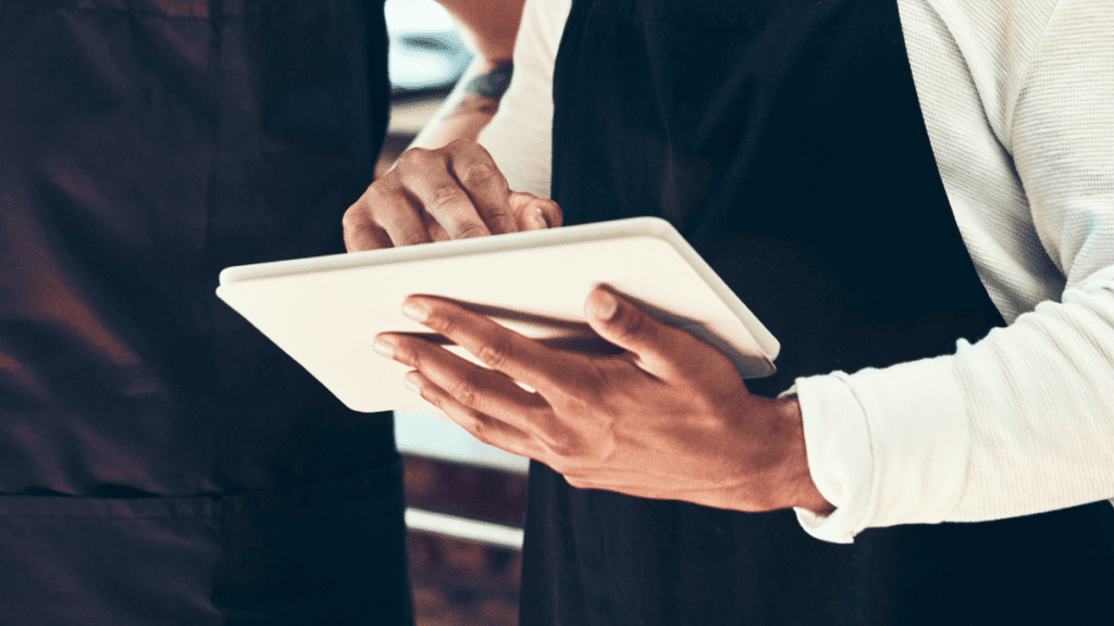 Come scegliere il software per il tuo salone: guida completa per piccole attivit&agrave;